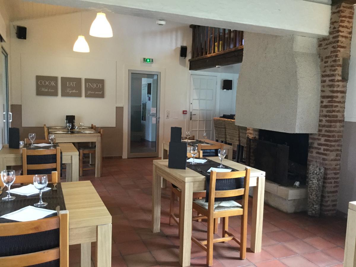 Hotel Restaurant Du Causse Saint-Cirq-Lapopie Esterno foto